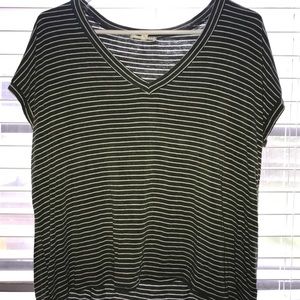 V-neck green and white stripe tee